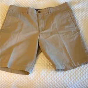Banana Republic aiden short